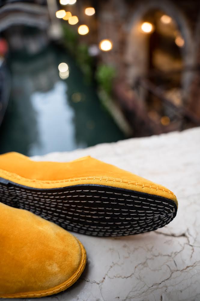 Royal Yellow Gondolina