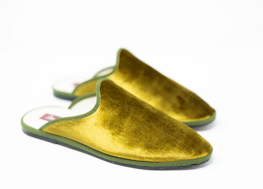 Golden Sabot
