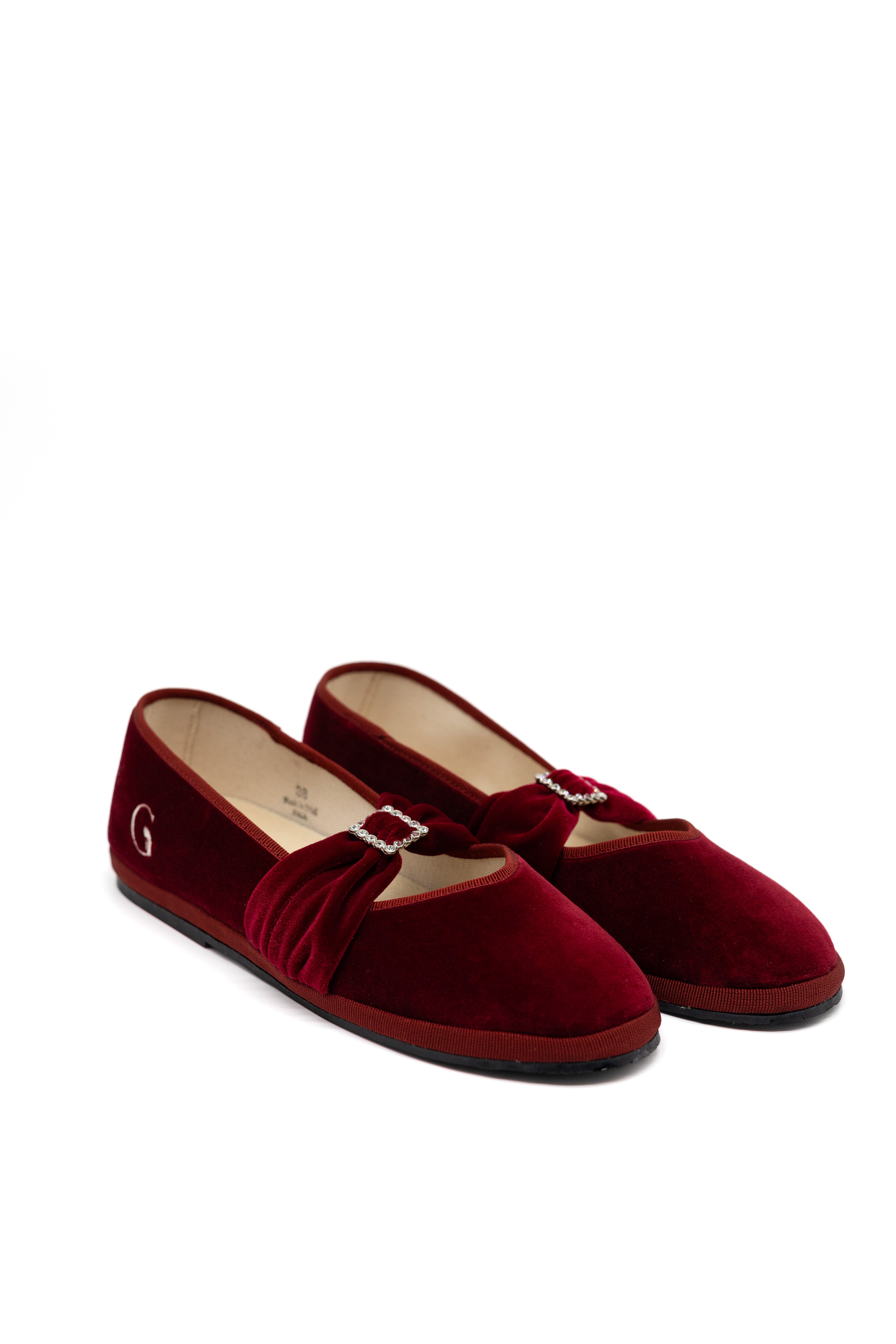 Handcrafted Gondolina Biennale Ballet Flat in red velvet, featuring authentic Venetian design, Close-up view