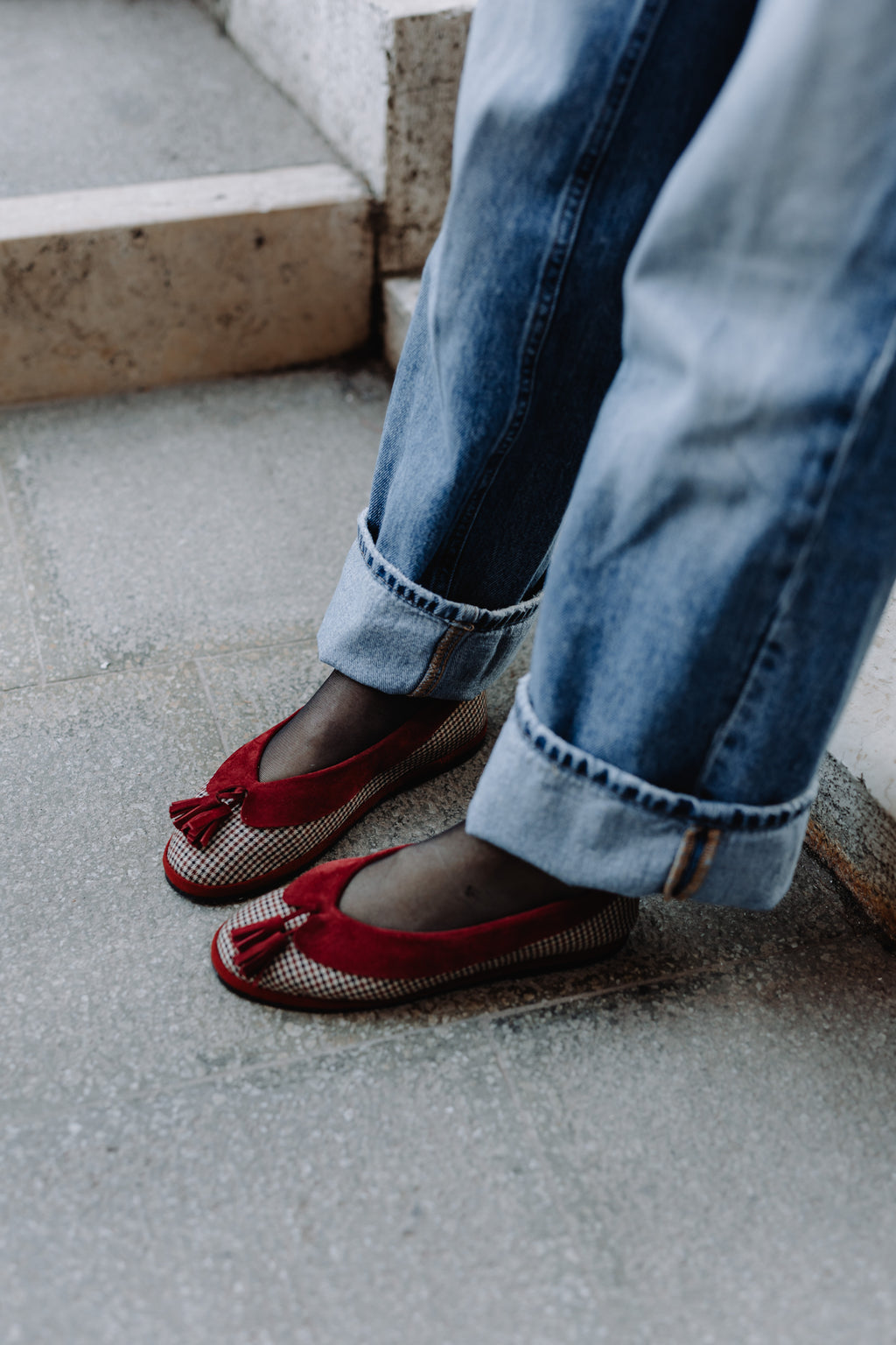 Handcrafted Gondolina Dogaressa ballet flats in scottish tweed and burgundy collar, featuring authentic Venetian design, lifestyle