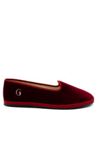 Handcrafted Gondolina Bucintoro flats in dark red velvet, featuring authentic Venetian design, main view