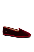 Handcrafted Gondolina Bucintoro flats in dark red velvet, featuring authentic Venetian design, side view