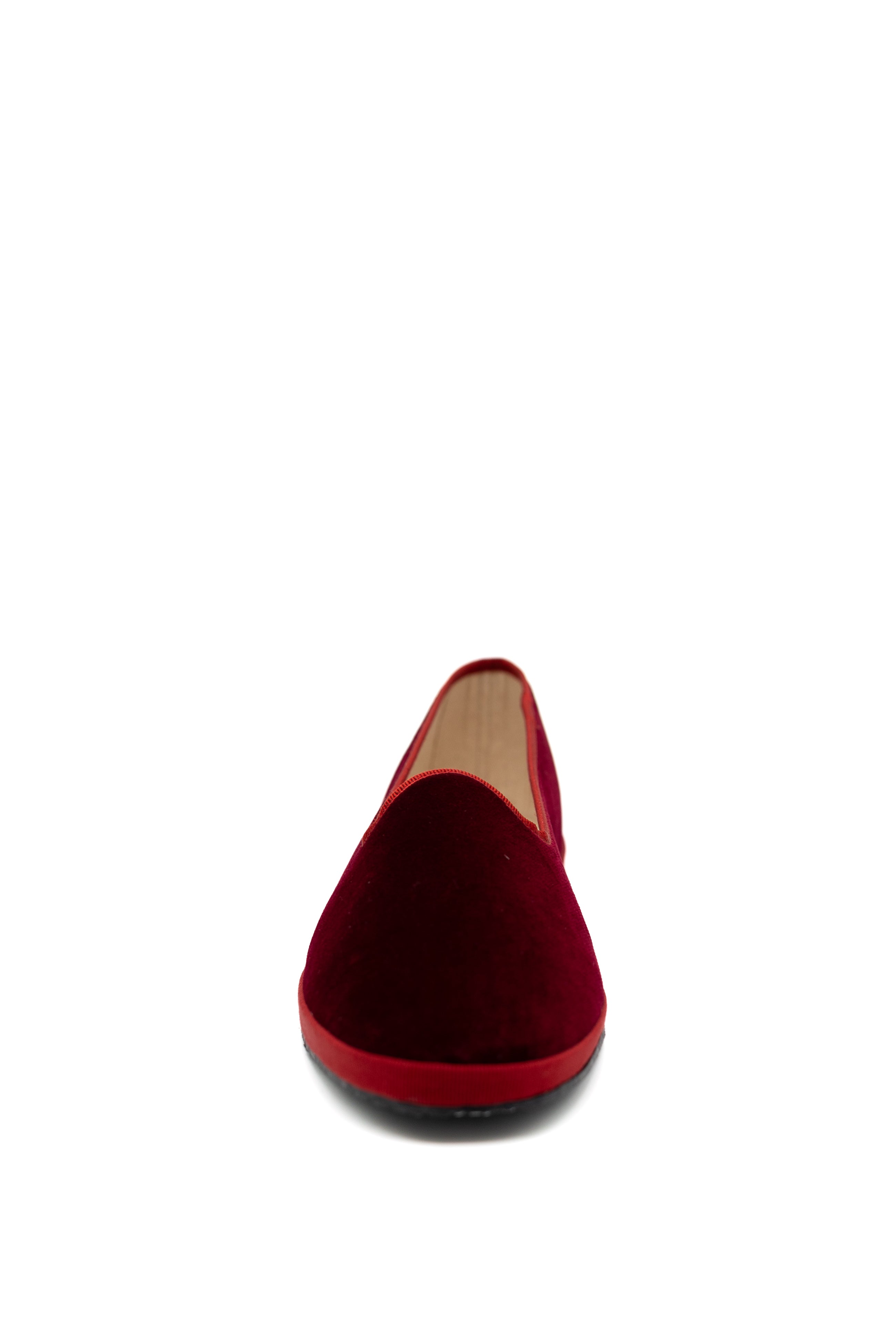 Handcrafted Gondolina Bucintoro flats in dark red velvet, featuring authentic Venetian design, front view