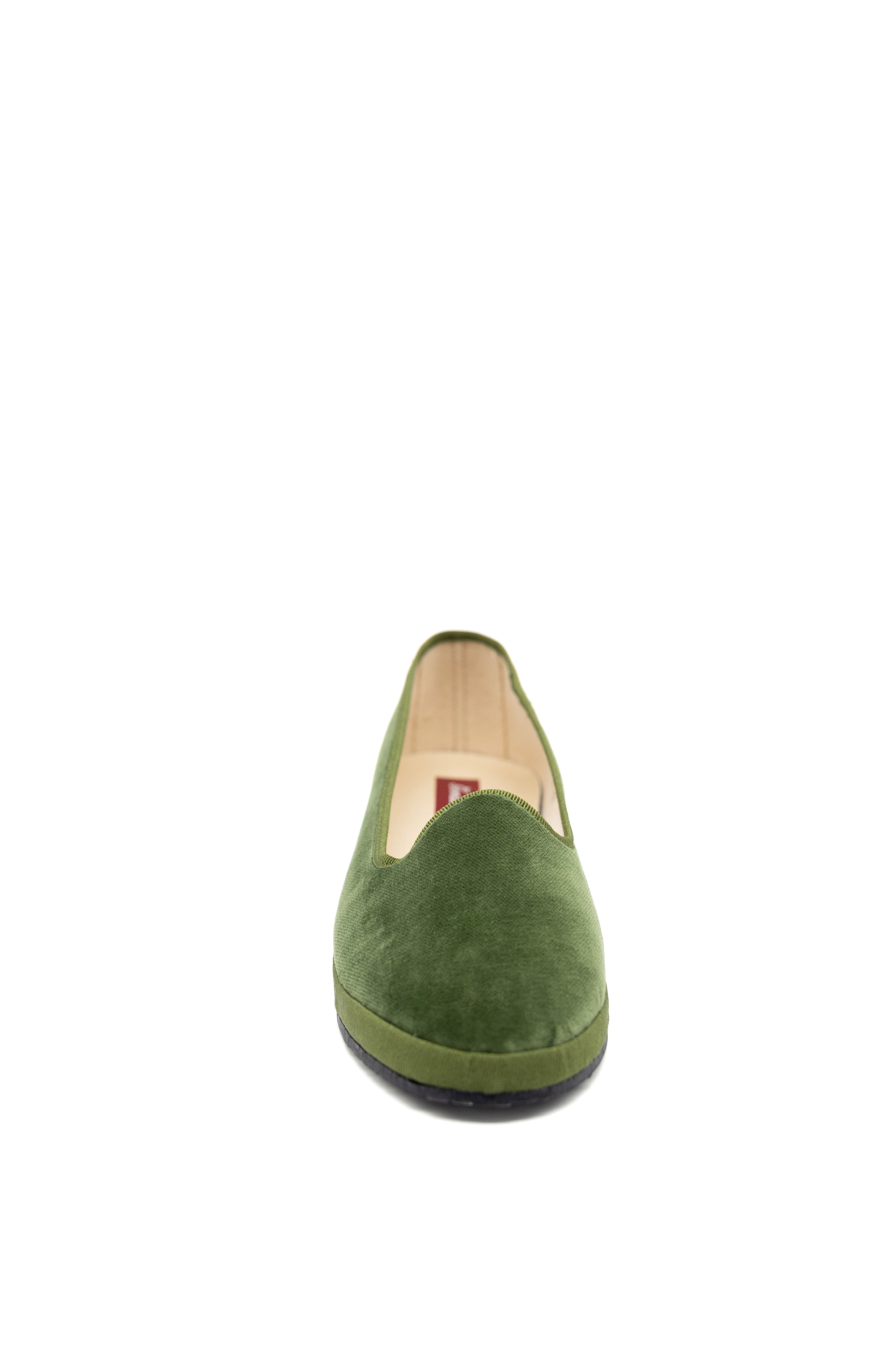Handcrafted Gondolina Sant Erasmo flats in light green velvet, featuring authentic Venetian design, front view