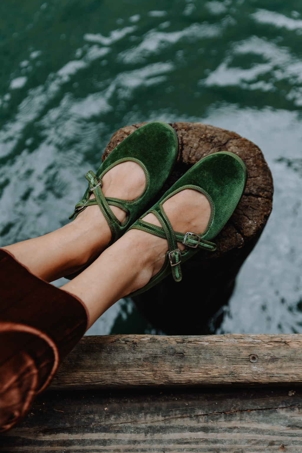 Handcrafted Gondolina Sofia Mary Jane in light green velvet, featuring authentic Venetian design, straps detail