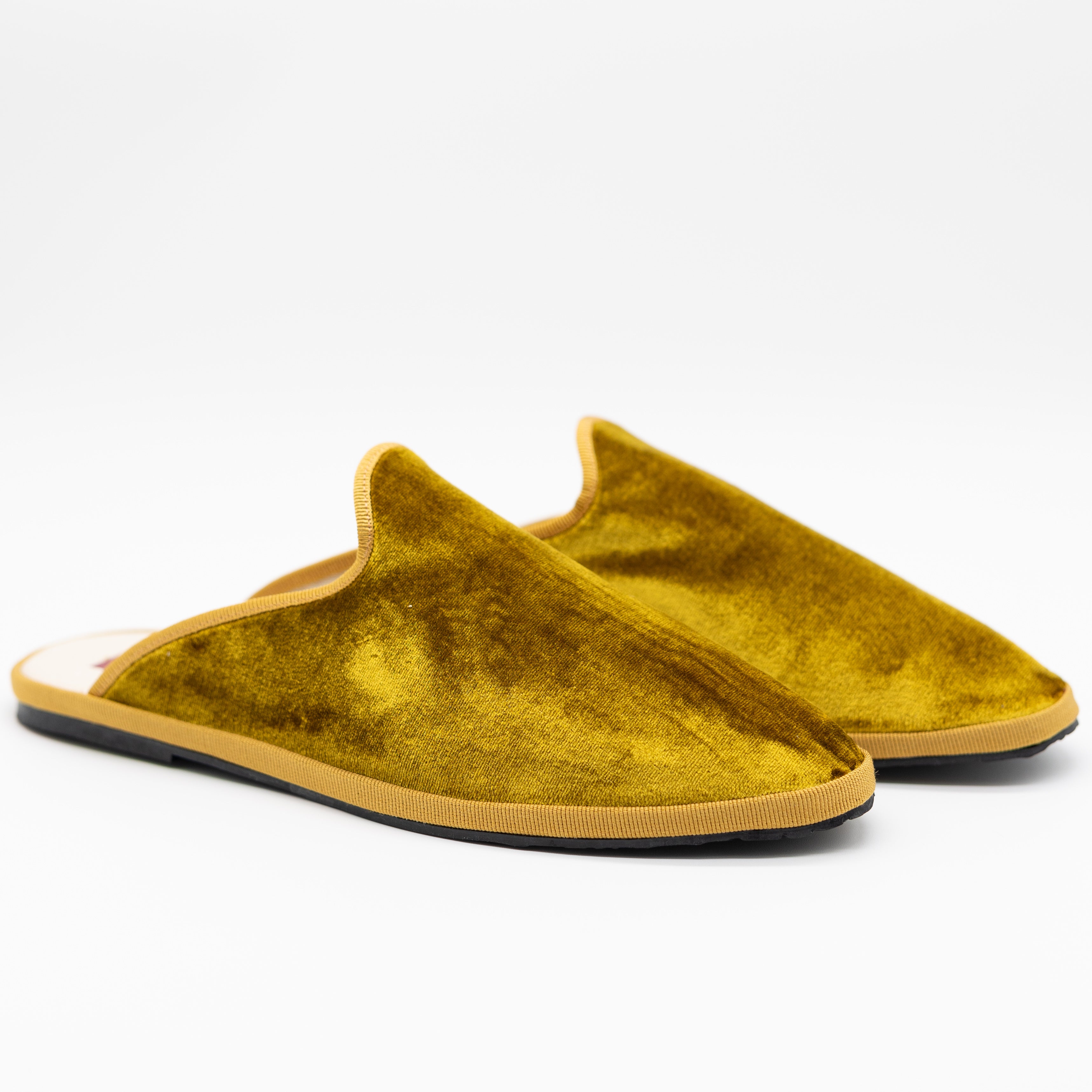 Handcrafted Gondolina Burano Mules in yellow silk velvet, featuring authentic Venetian design, close-up